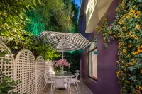 Summer Tree Inn Hotels in 