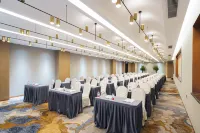 Cloud Hotel (Hejin Huayue Plaza) Hotels in Hejin