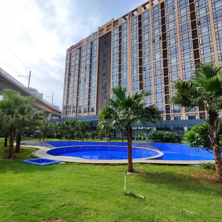 Hampton by Hilton Haikou East Railway Station