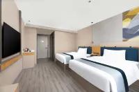 Homeinn Selected Hotel (Kuqa Changning Road)