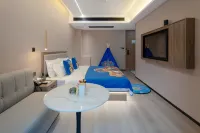 HUAYUN HOTEL