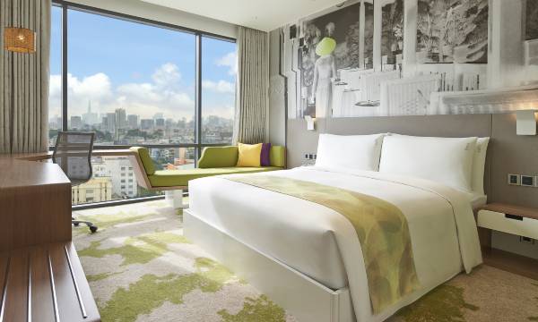 Holiday Inn & Suites Saigon Airport by IHG