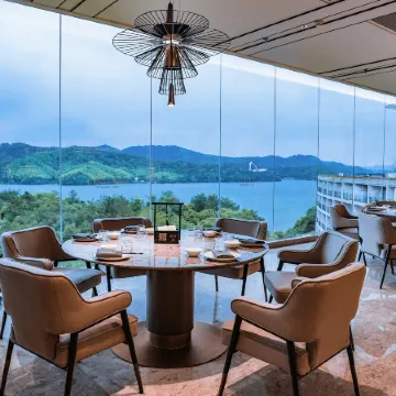 HENTIQUE RESORT TIANMU LAKE