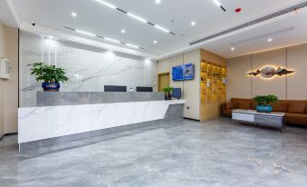 Lijing Hotel (Wuhan Gold Industrial Park)