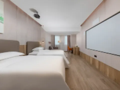 Zhanjiang Jinshawan Wanda Alayun Hotel Hotels in Zhanjiang