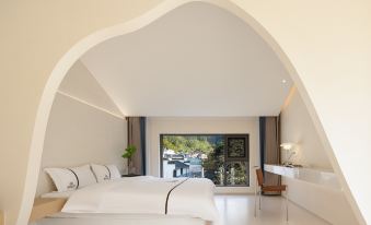 Wuyuan Guling Yunshangshangju Suites