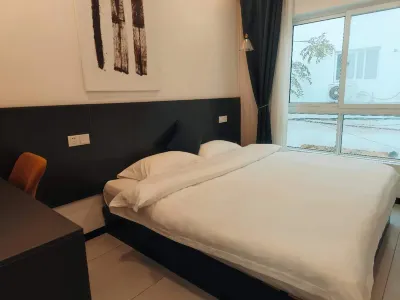 Yijia Hotel Hotels near Henan Institute of Science and Technology