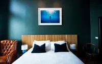 邦迪藍色酒店