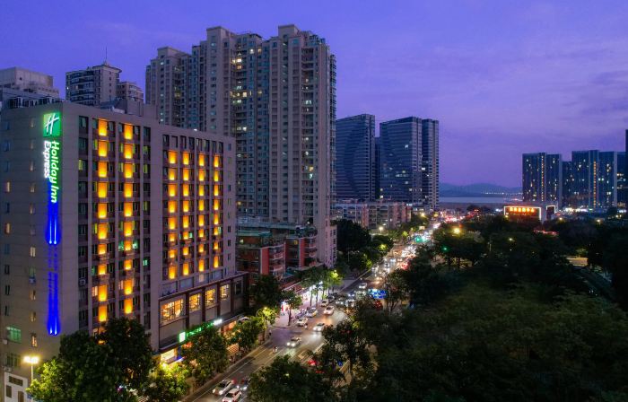 ฮอลิเดย์ อินน์ เอ็กซ์เพรส ซานโถว ซิตี้ เซ็นเตอร์ บาย IHG