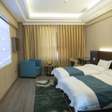 A+ Hotel