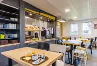 B&B Hôtel Tours Nord 2 La Petite Arche - sarapan