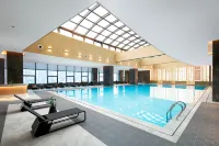 Grand Skylight International Hotel LongNan XingChao - Pools