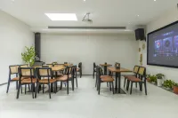 Anji Yuchuan Stream Tracing Swimming Pool Mountain View Villa - 자쿠지