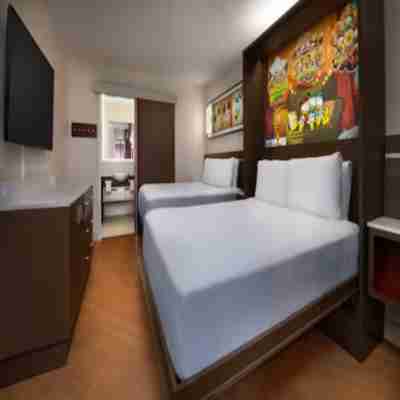 Disney's All-Star Sports Resort Rooms