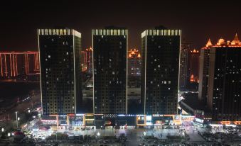 Fuyang Huanzhu E-sports Business Hotel (Wanda Plaza)