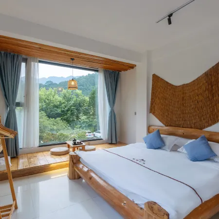 Qingyuan Tenghu Xiaoyuan Slow Time Homestay