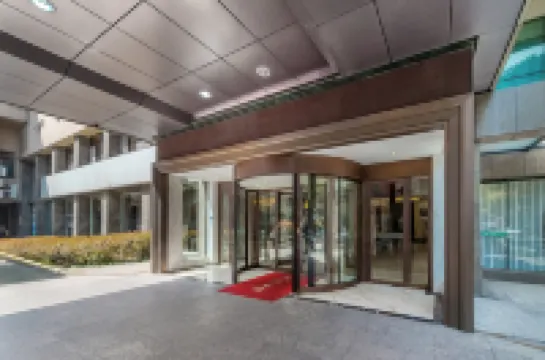 天豪假日酒店（火車東站浙大華家池校區店） 鄰近於子三烈士的酒店