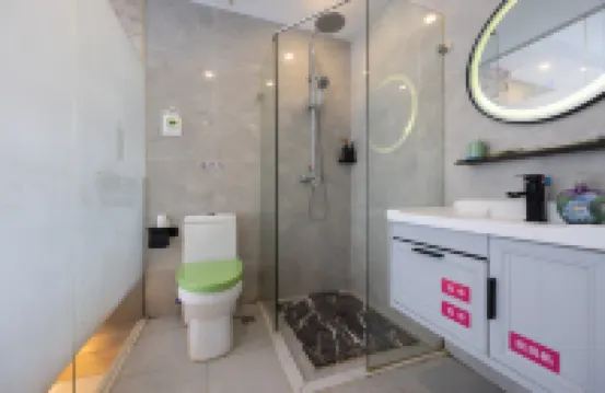 Kong Gu You Lan Hotel (Ningbo Qinglin Bay Park Municipal Hospital)