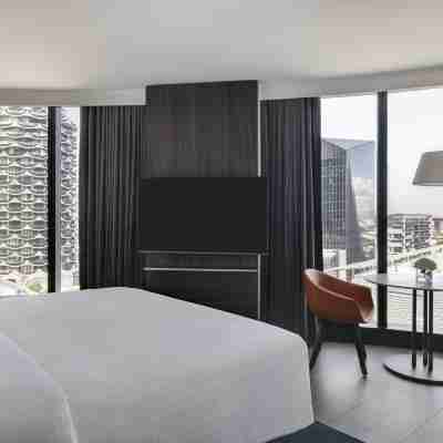 Melbourne Marriott Hotel Docklands Rooms