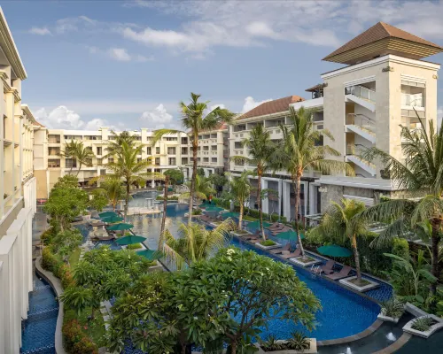 Sanur Resort Watujimbar Hotels near Renon