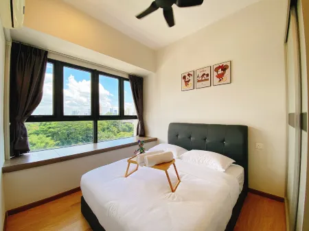 Sea View Country Garden Danga Bay 1 by Lions Bay