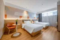 Elong Me Anlai Hotel (Yangzhou Baoying Wuyue Plaza) Hotels in Baoying