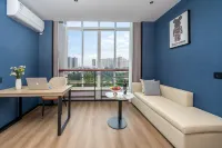 Huating hotel - balcony