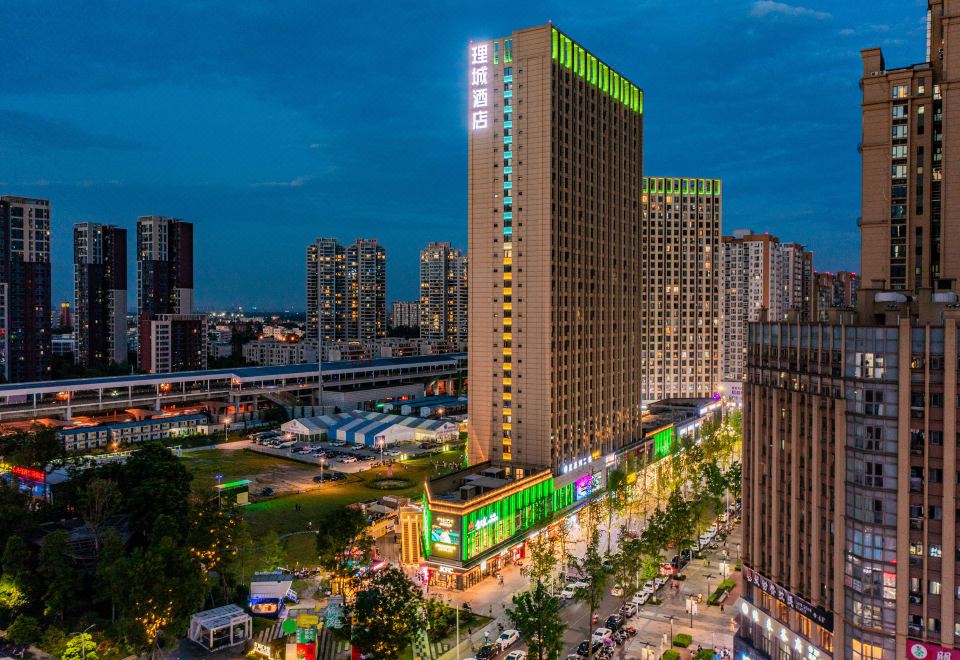 hotel overview picture