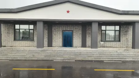 Holiday Inn Wulagai Management Area Отели в г. Дунвуци