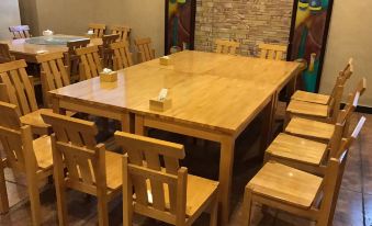 Qingdao Lijun Holiday Hot Spring Hotel