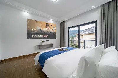 Devixuan Homestay (OMG Heartbeat Paradise Branch) Hotels near Jilong Mountain