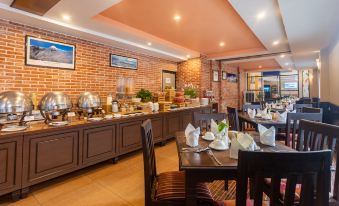 Mount Kailash Resort