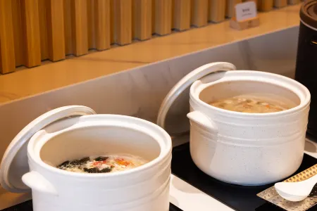 Jianguo HIDDEN Hotel (Shijiazhuang Station Normal University) Отели рядом с достопримечательностью «Hebei University of Science and Technology»