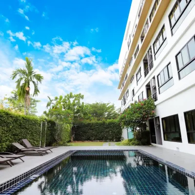 เอส4 หาดในยาง ใกล้ สนามบิน โรงแรมใกล้James Bespoke Suit Phuket