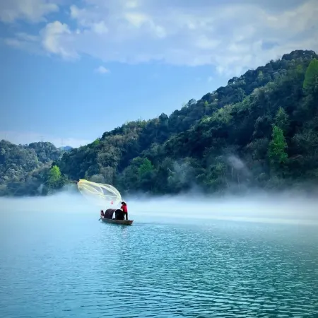Zixing Zhizhu · Cangre Homestay (Dongjianghu Scenic Area Store)