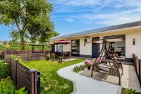 Grassland Star Vocation Hotel