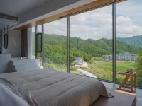 ZHU YIN FENG CHUANG Hoteles en Fengxin