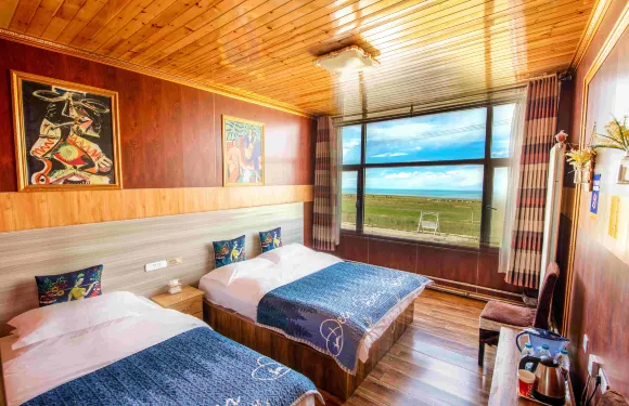 慈祥媽媽日出賓館（青海湖直亥祭海台店）