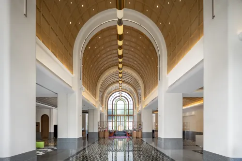 Mount Emei Tianjing Resort Hotel - Airport Shuttle