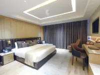 The Zabeer Dhaka