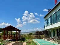 Nilka Yuanlin Station Homestay
