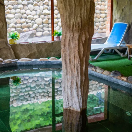 Shiman Hot Spring Hotel