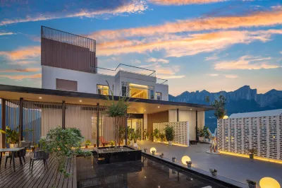 Xinzhibao · Yuanshan · Parent Child Vacation Homestay (Enshi Grand Canyon Tourist Center Branch) Hotels in 