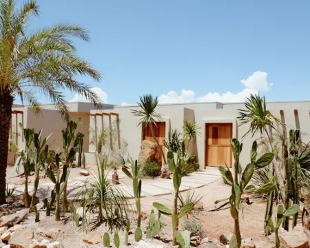 Casablanca Resort Kohlarn Hotéis em Koh Larn