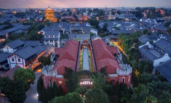 Shui'an Lanxi Hotel (Tai'erzhuang Old City Scenic Area)