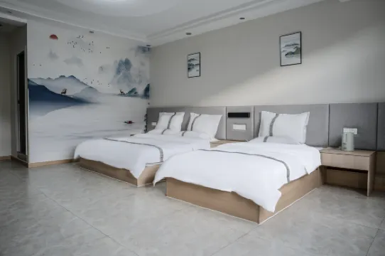 Youping Farmhouse Hotel