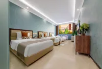 BK Shengsi International Hotel (Hailuogou Moxi Ancient Town)
