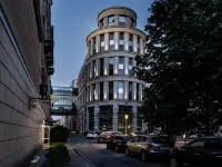 Novotel Saint Petersburg Center โรงแรมใกล้พระราชวังอะนีชคอฟ