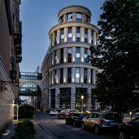 Novotel Санкт-Петербург Центр Отели рядом с достопримечательностью «Тюрьма Кресты»