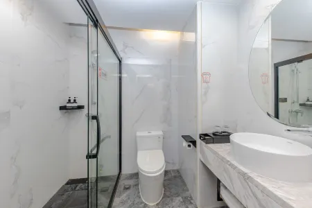 Zhenxing Hotel